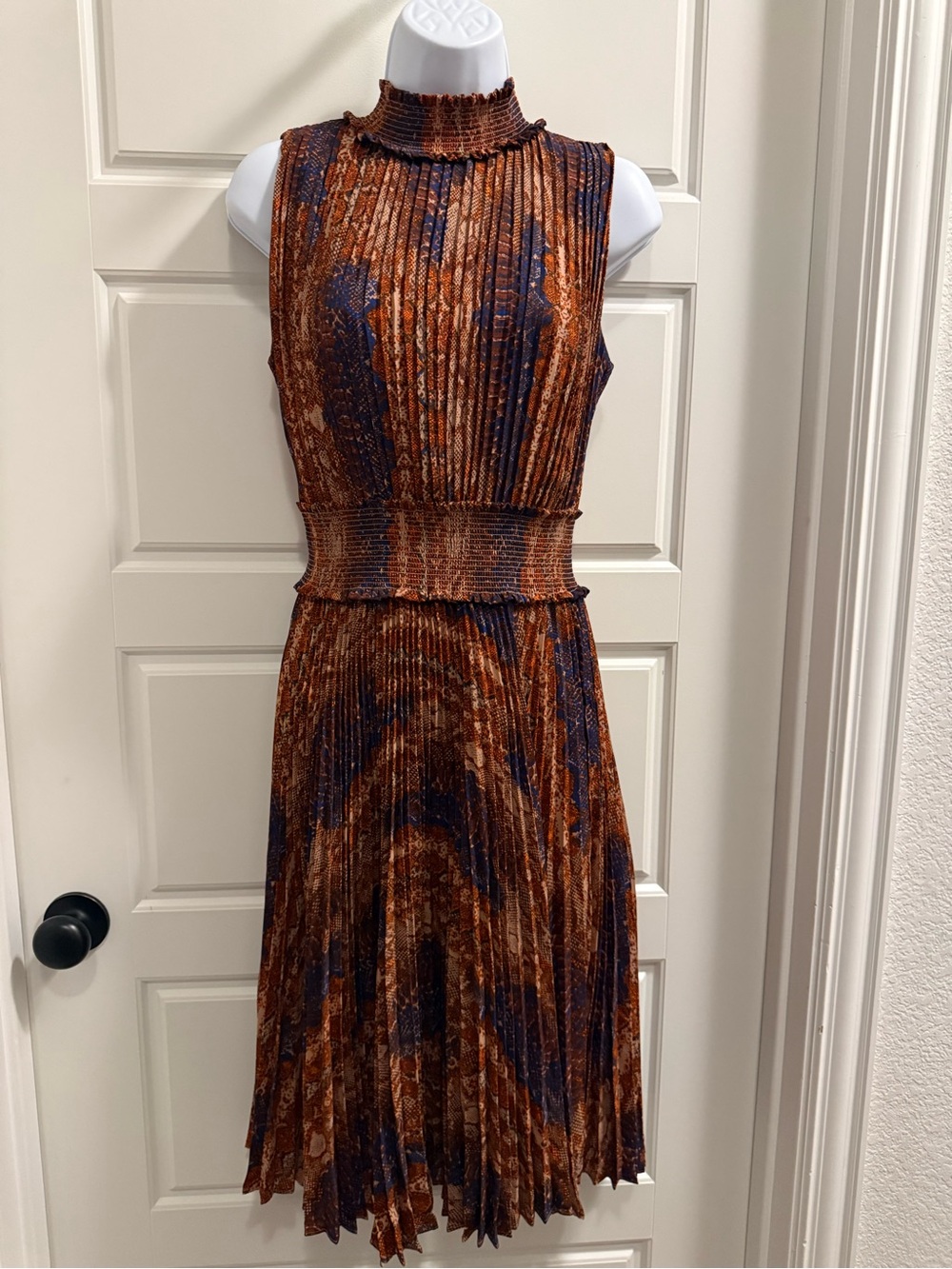 Nanette Lepore Sleeveless Pleated Mock-Neck Dress in Brown & Navy - Picture 10 of 10